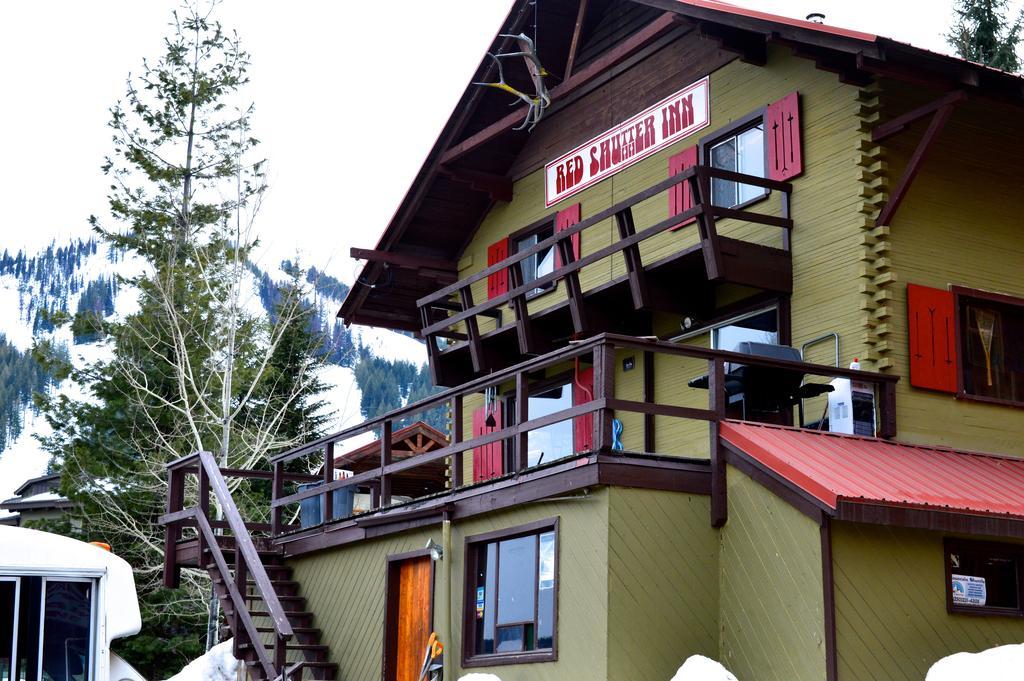 Red Shutter Inn Rossland Esterno foto